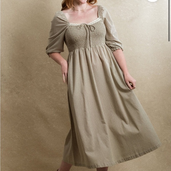 Neuflora Dublin Women's Dress medium. - Picture 9 of 9